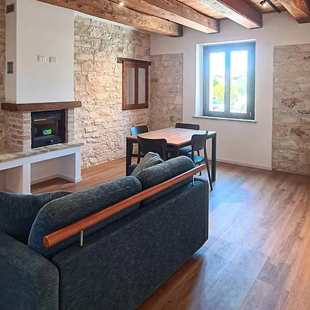 Apartman Civico134 *